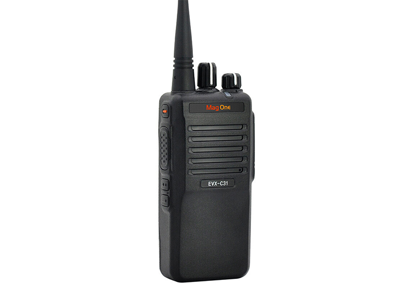 MAG ONE EVX-C31 數(shù)字便攜式對講機